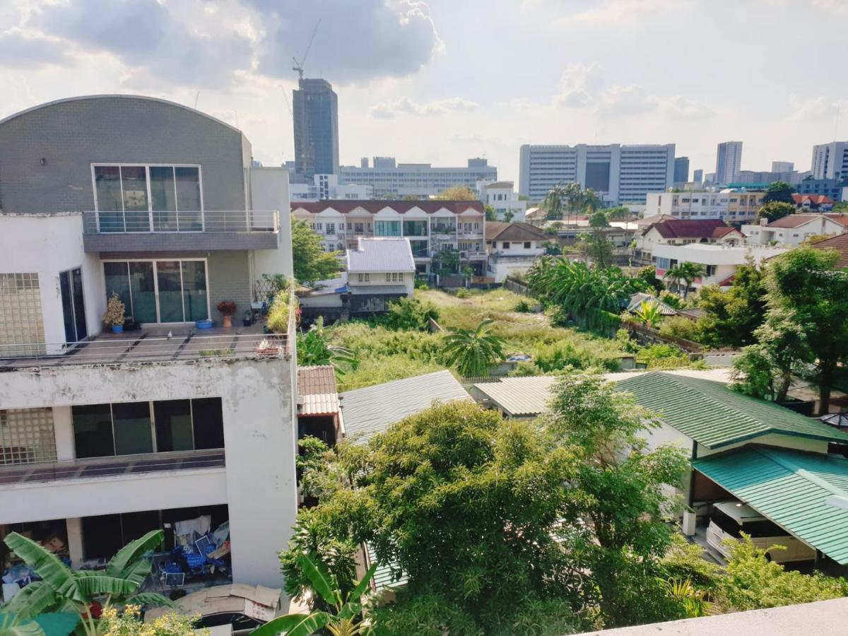 Kru Nat'S Bed & Breakfast W/ Private Rooms & Gym Bangkok Eksteriør bilde