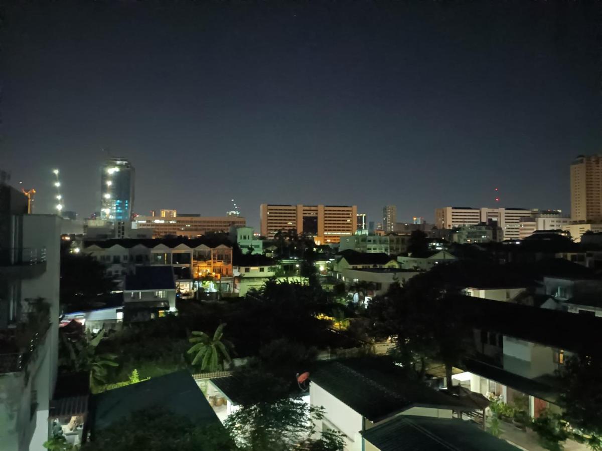 Kru Nat'S Bed & Breakfast W/ Private Rooms & Gym Bangkok Eksteriør bilde
