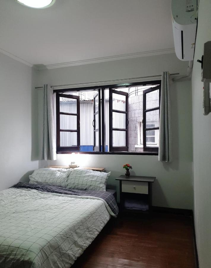 Kru Nat'S Bed & Breakfast W/ Private Rooms & Gym Bangkok Eksteriør bilde